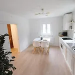 別荘 Gemuetliches Haus Fuer Familien Bis Zu 7 Personen Mit Parkplatz Und Ruhiger Lage