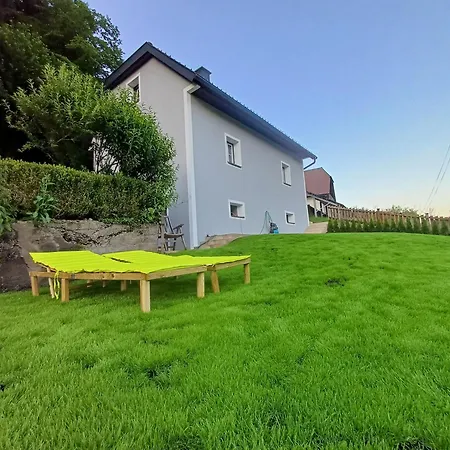 Ganze Haus & Sonnenhang Selzthal