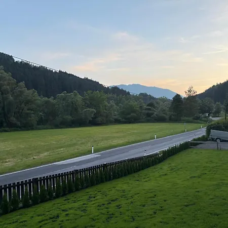 Holiday home Ganze Haus & Sonnenhang Selzthal