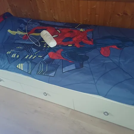 Familienfreundliche In Sonniger Lage