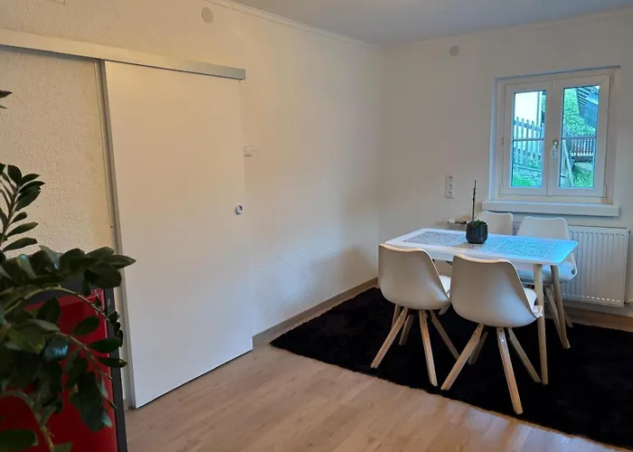 Familienfreundliche In Sonniger Lage Semesterbostad Selzthal