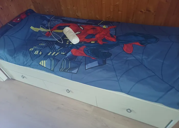 Gemuetliche, Familienfreundliche Unterkunft Fuer Bis Zu 7 Personen Mit Kostenlosem Parkplatz Und Ruhiger Lage